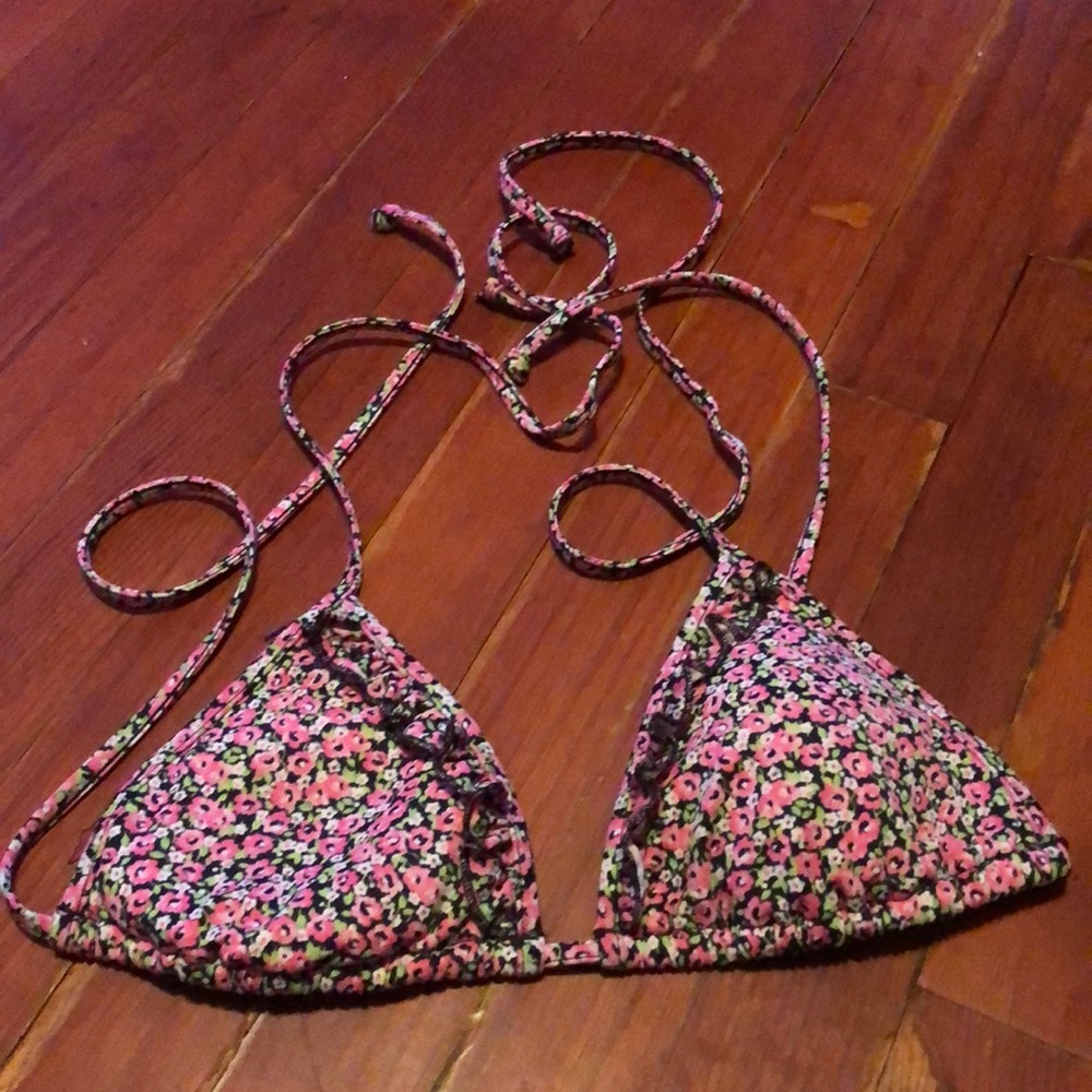 PINK Victoria’s Secret Floral Ruffle Bikini Small